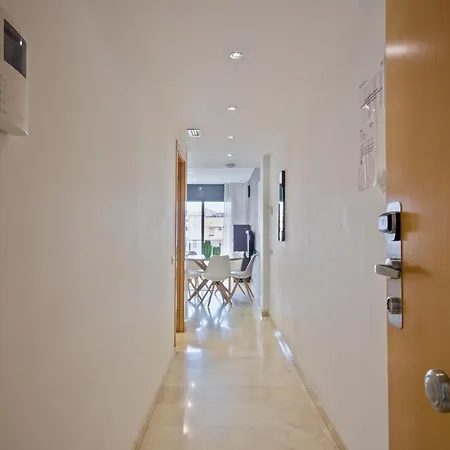 Apartment Sleep Fira By Barcelona